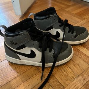 Nike Air Jordan boys high tops